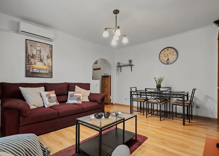 Old Town Signature Apartment